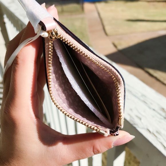 ✨HP✨Kate Spade Rose Gold Glitter Cardholder - Picture 4 of 5