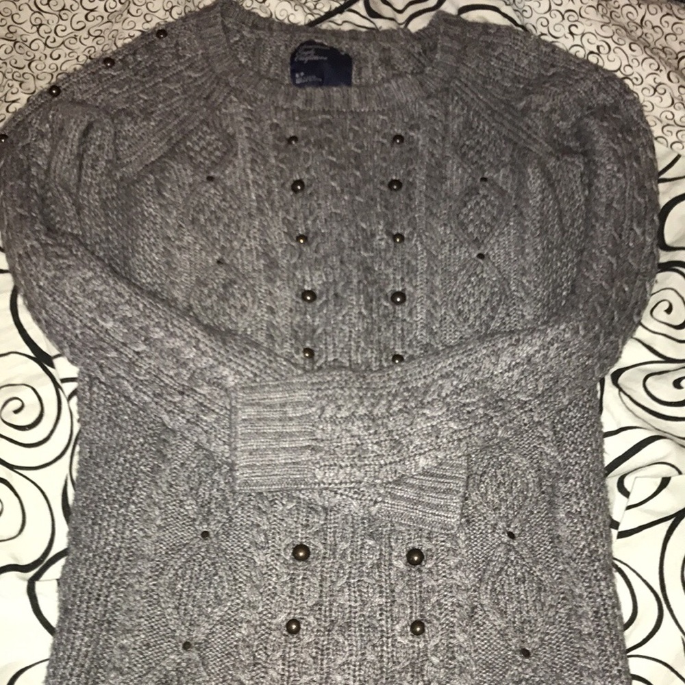 American Eagle Sweater