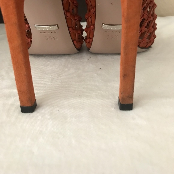 Authentic Gucci Caged Heel - Picture 4 of 7