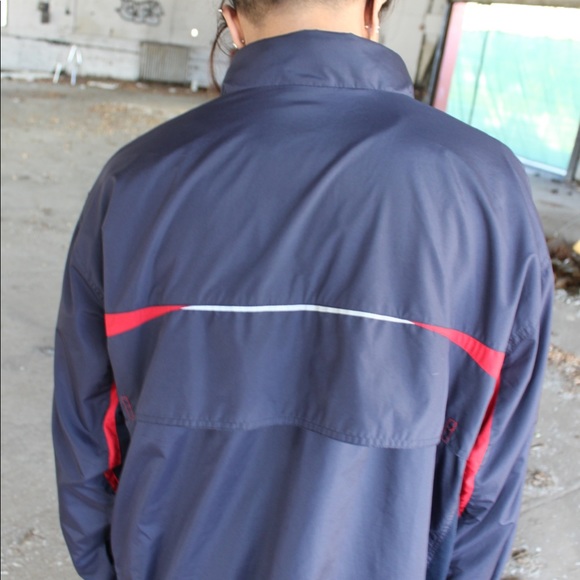 STARTER JACKET with optional tuck away hood! - Picture 4 of 4