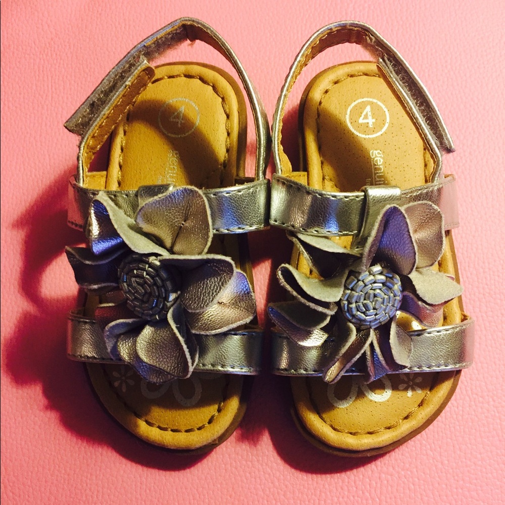 Genuine baby from Oshkosh baby sandals