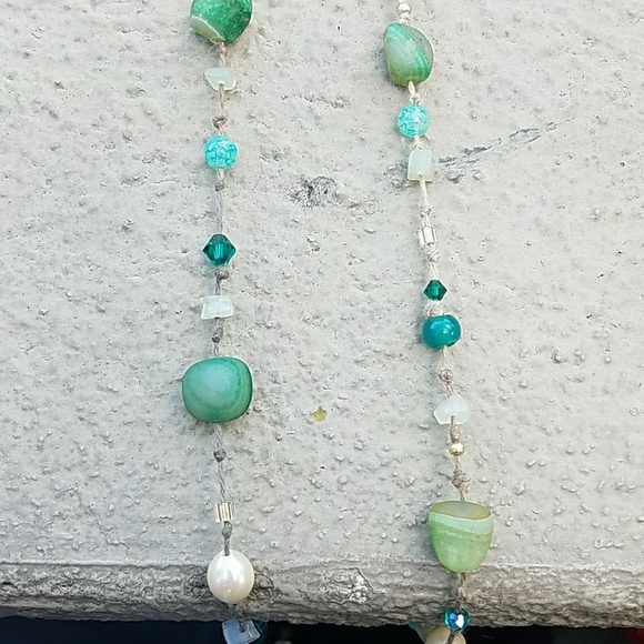 Jade and semi-precious Stone necklace - Picture 5 of 8