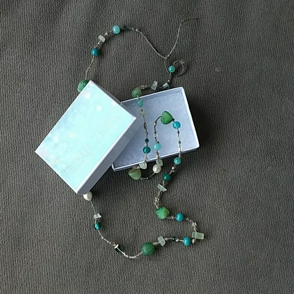 Jade and semi-precious Stone necklace - Picture 7 of 8