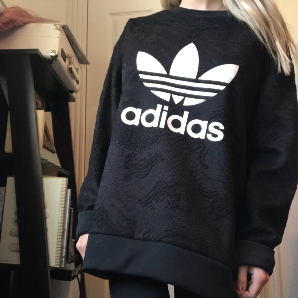 Adidas Pullover Sweatshirt