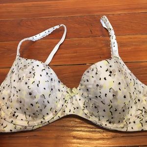 32 C lightly lined demi bra Body by Victoria