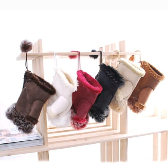 ๐SALE๐ Soft Fingerless Gloves - Picture 3 of 3