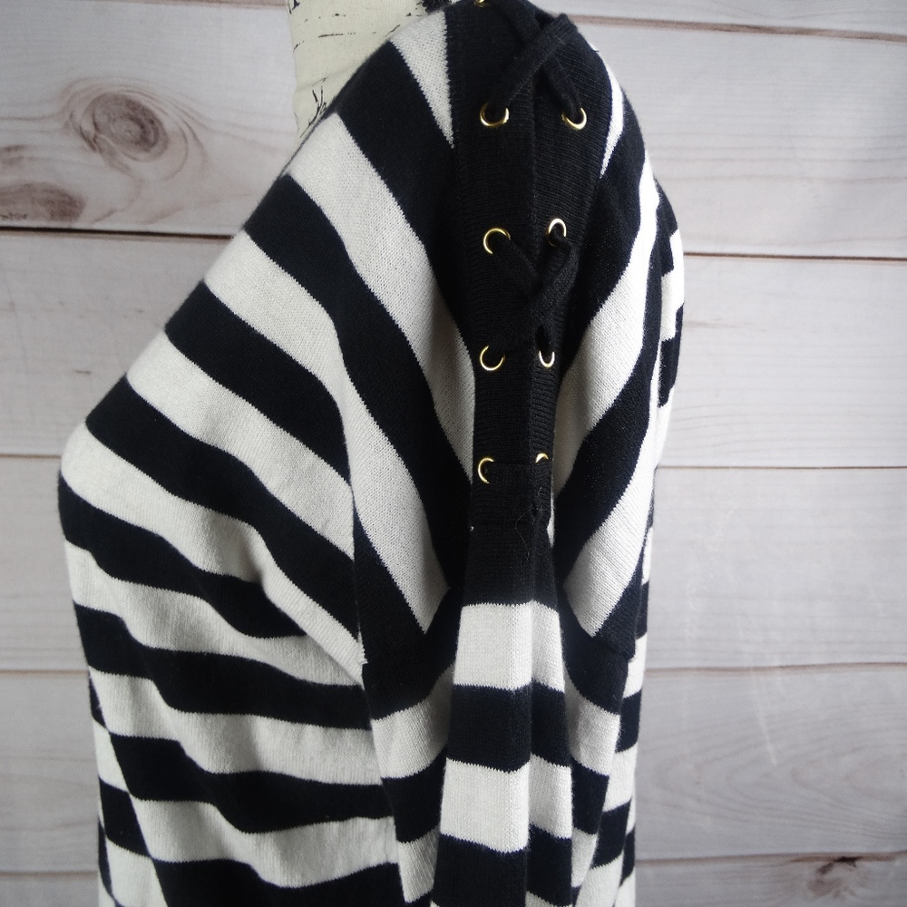 Anne Klein Long Sleeve Top