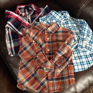 Bundle of 3 button down plaid shirts. 12-18m
