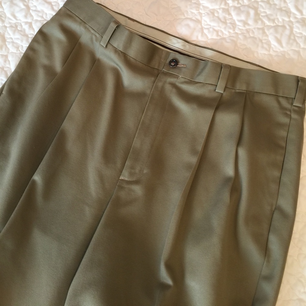 Roundtree & Yorke Gold Label Pants