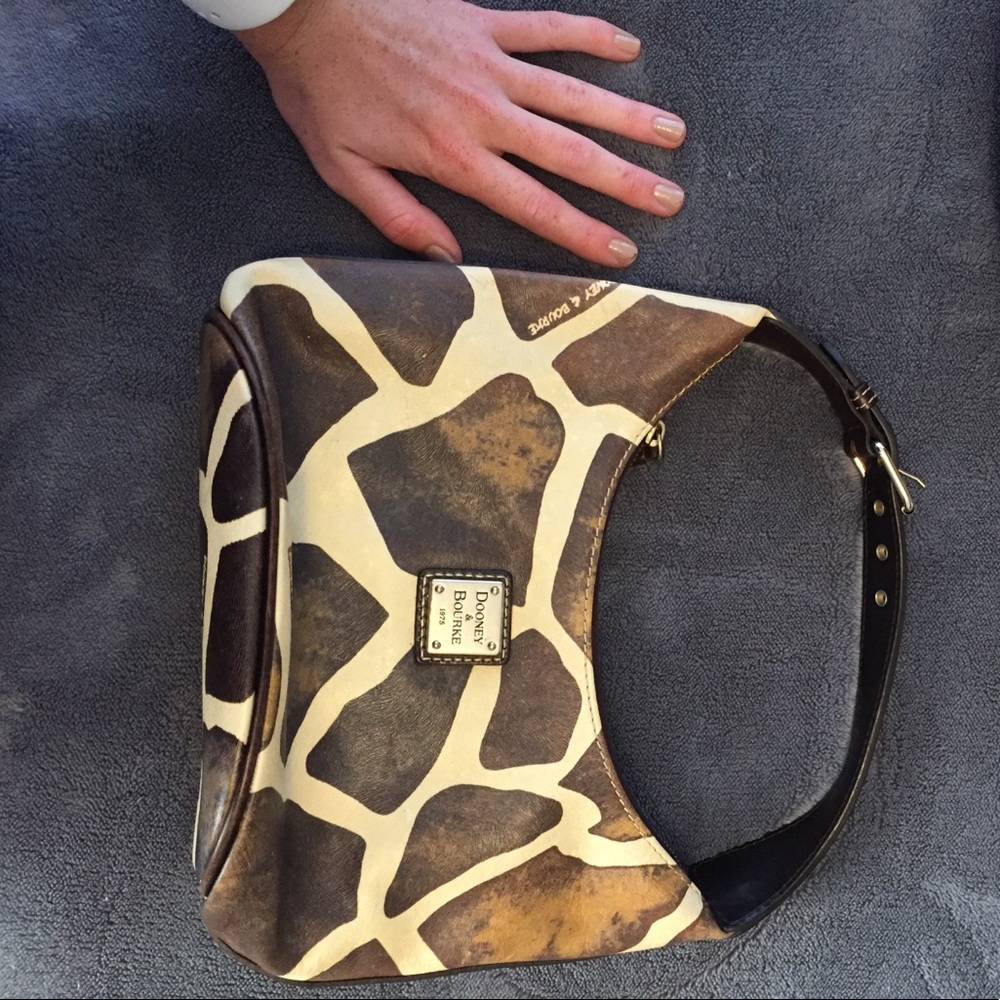 Cute Dooney & Bourke handbag