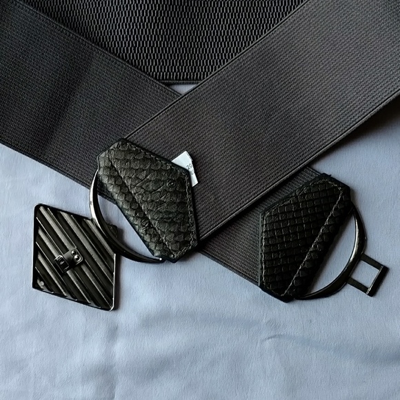 VTG 80s Mod Geometric Buckle Belt - Picture 4 of 4