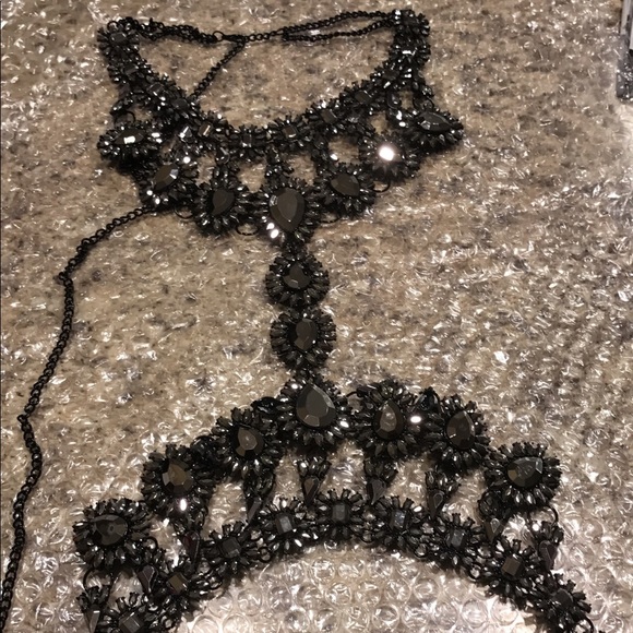 Body Chain - Picture 2 of 3