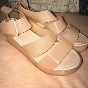 Nude sandals with heal!