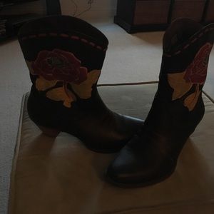 Spring Step Leather Boots