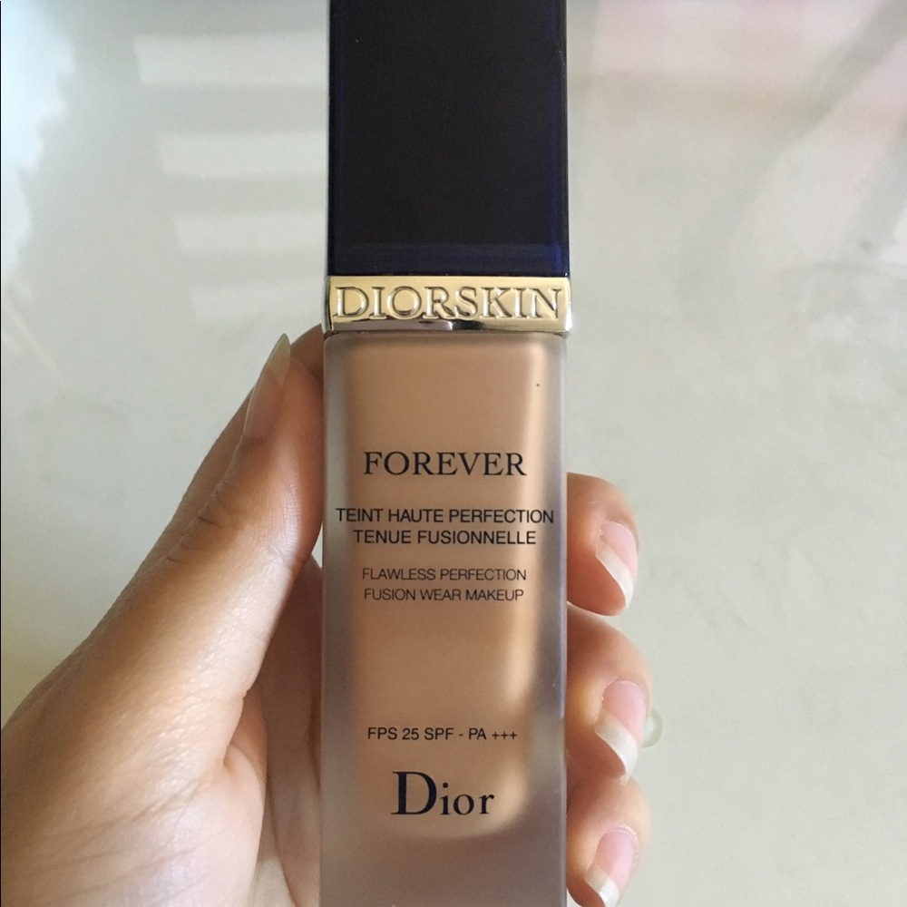 Diorskin forever foundation shade 040