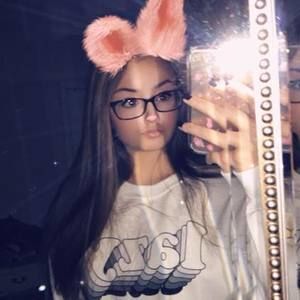 Meet your Posher, Abby