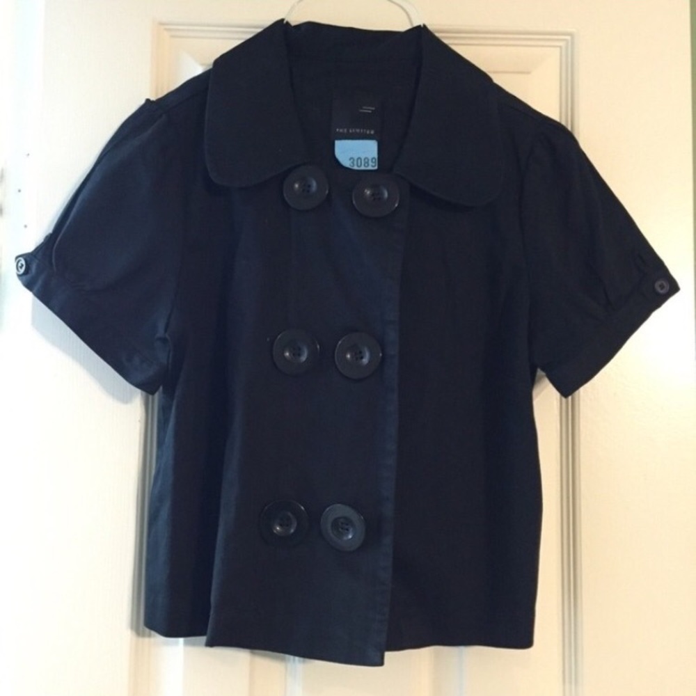 Limited black shirt sleeve jacket SZ L