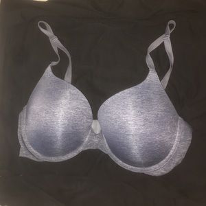Victoria’s Secret padded perfect coverage bra