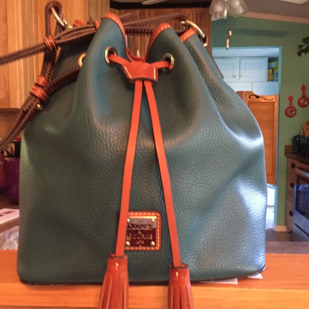 Dooney & Bourke Bucket