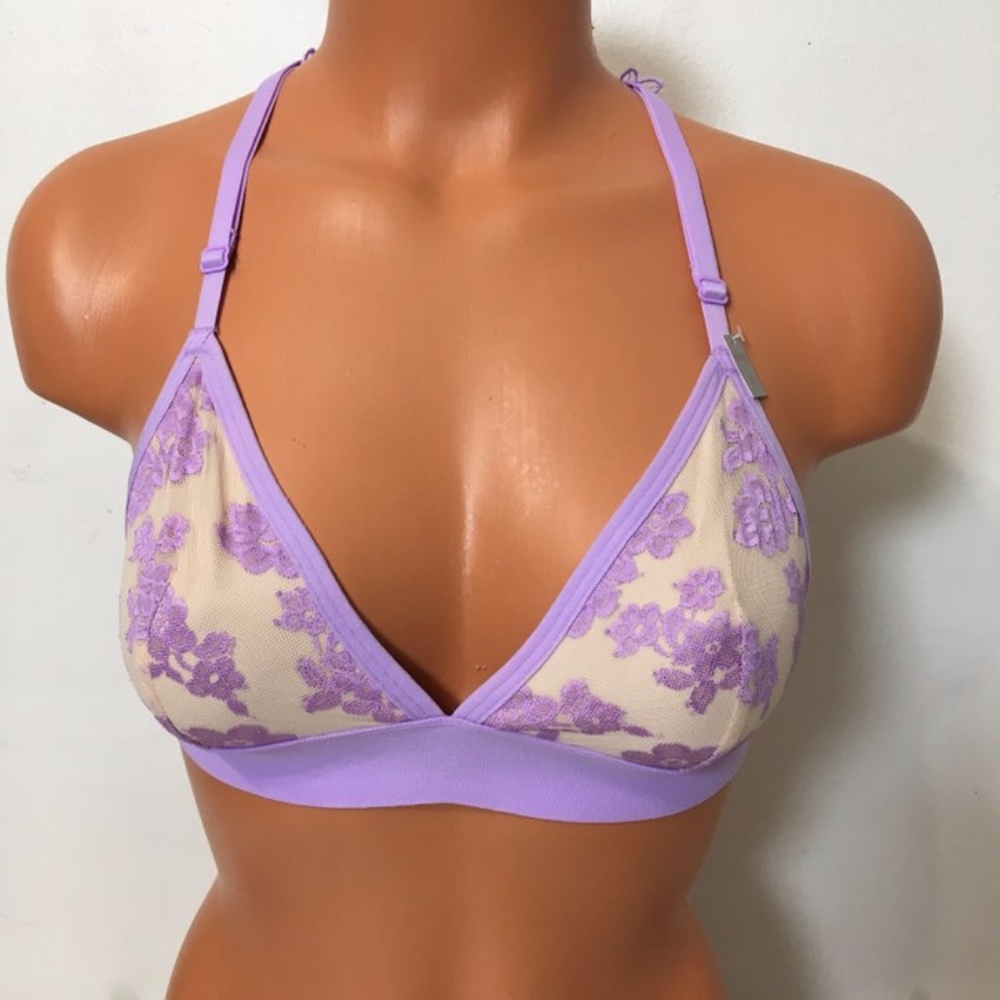 🚫SOLD🚫NEW M PINK VS LACE FLORAL BRALETTE - Picture 2 of 4
