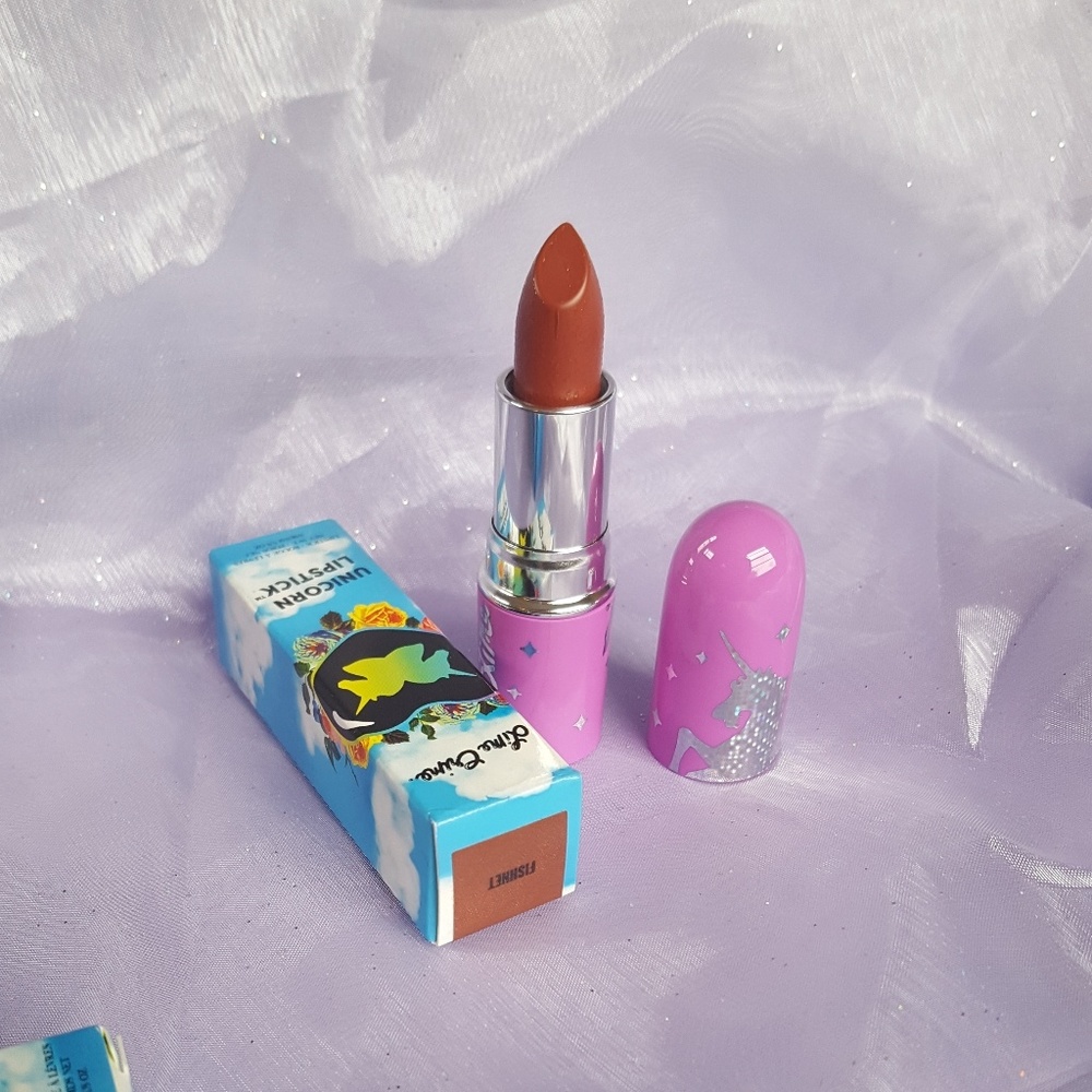 🦄 Lime Crime Unicorn Lipstick in Fishnet🦄