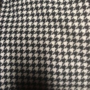 Houndstooth The Limited Skirt