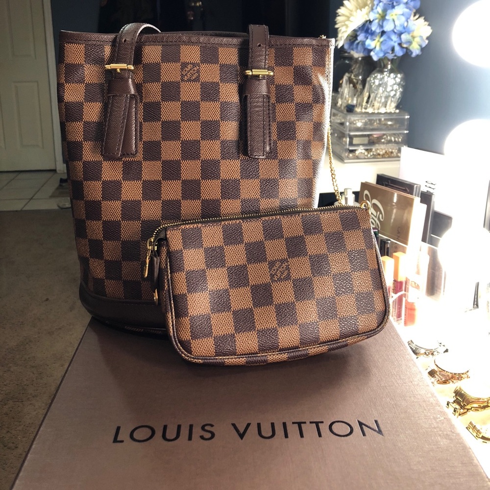 ❌SOLD❌Authentic Louis Vuitton Marais Damier Ebene