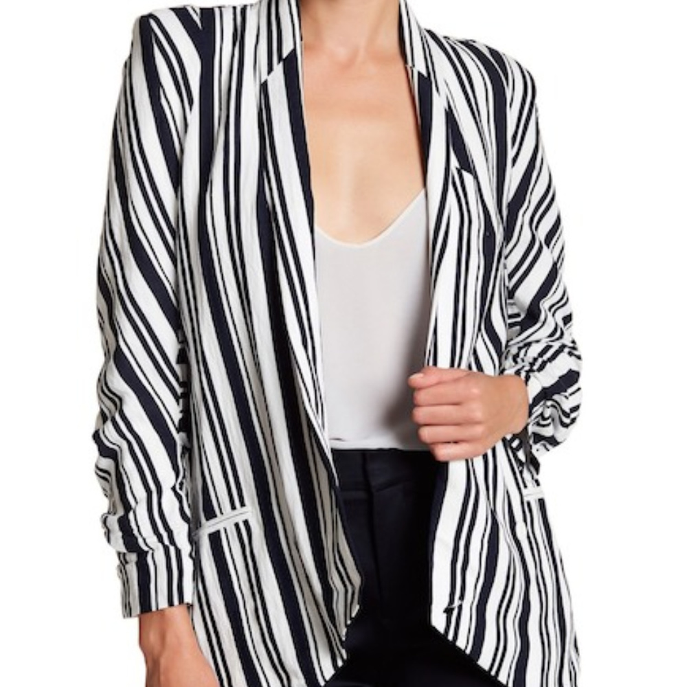 Nordstrom Glamorous Tailored Striped Navy Blazer