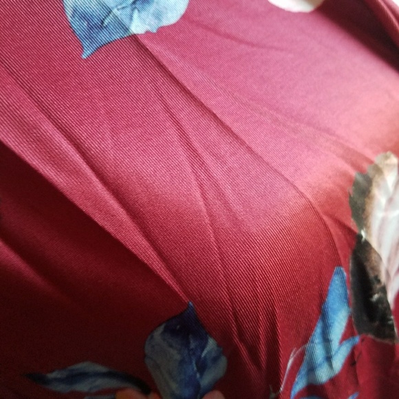 🎈SOLD OUT🎈Burgandy Floral Long Sleeve Cardigan - Picture 5 of 5