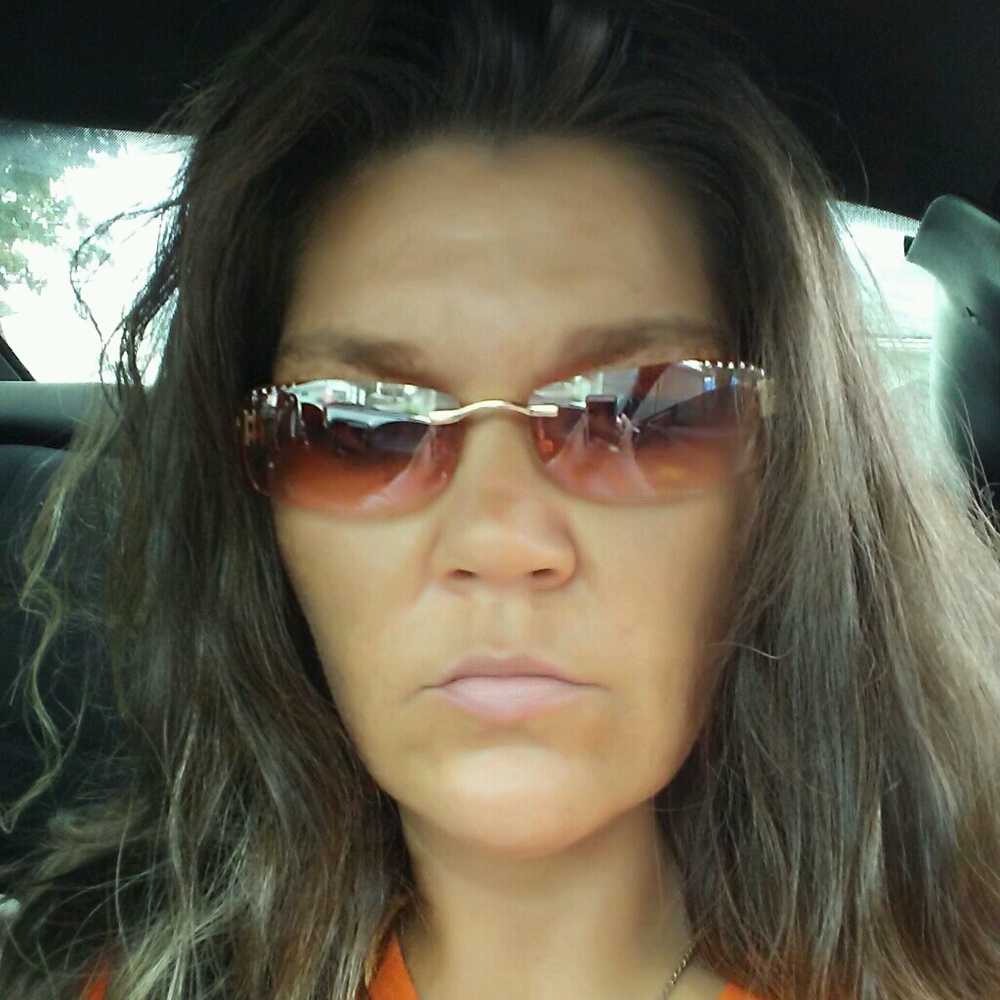 Meet your Posher, Staci