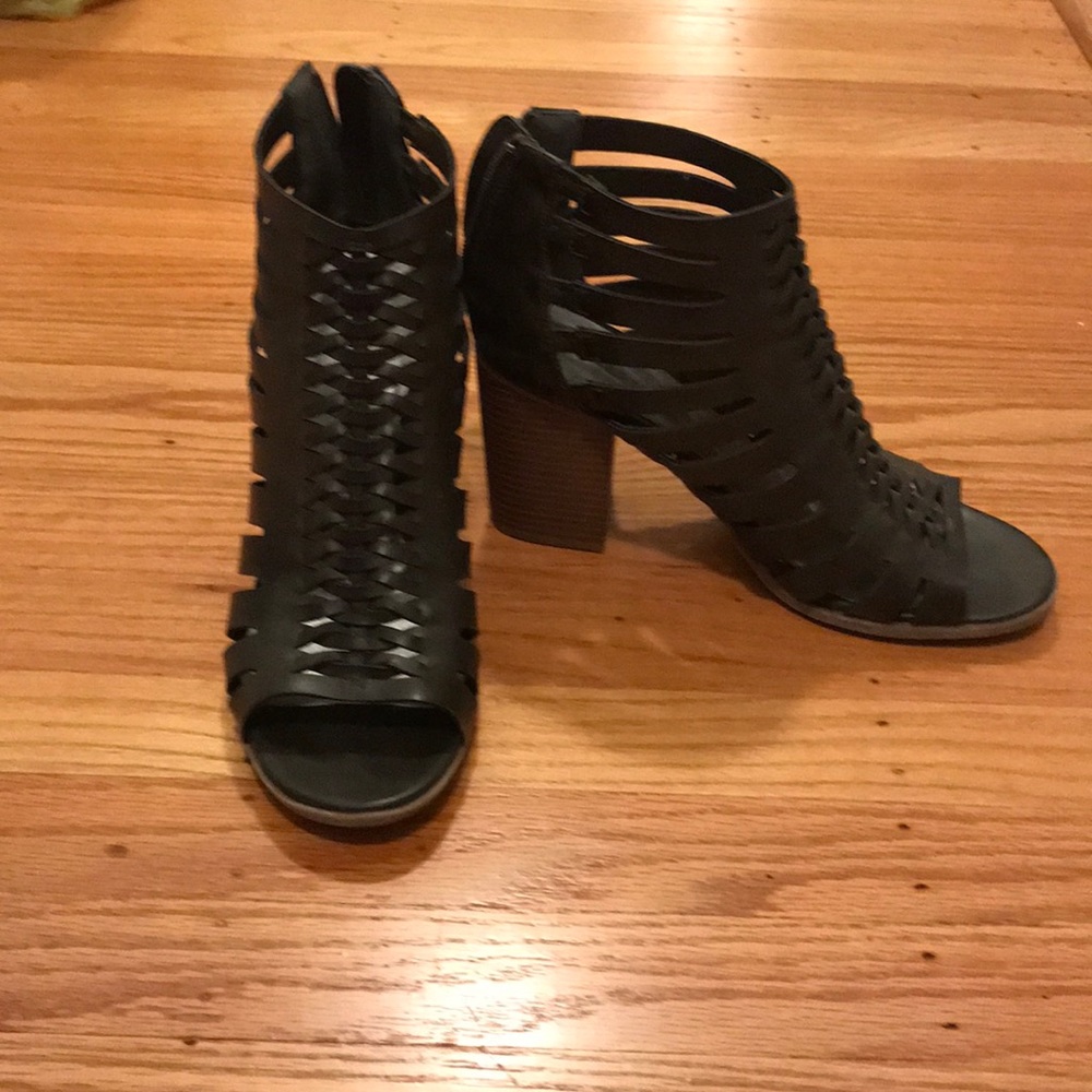 Indigo rd size 9 shoes