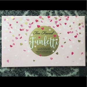 Too Faced FUNFETTI Eyeshadow -Limited Edition-