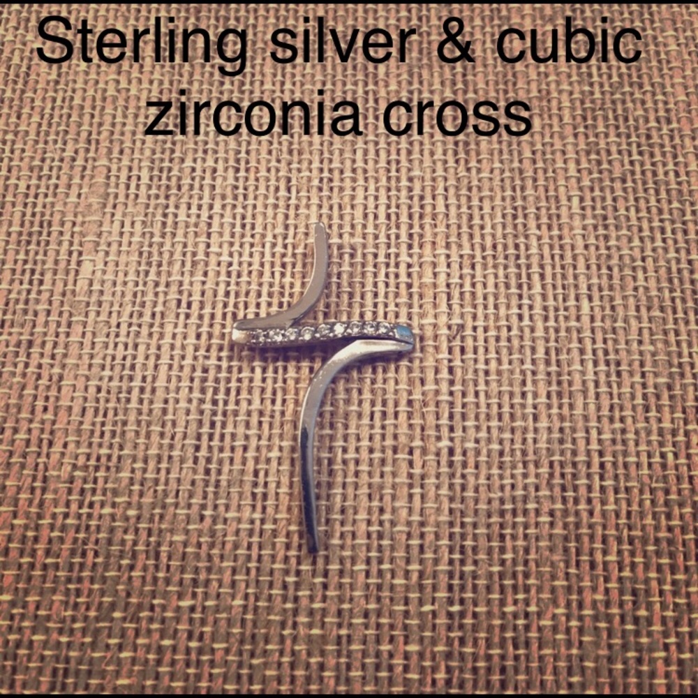 Sterling silver with cubic zirconia cross pendant