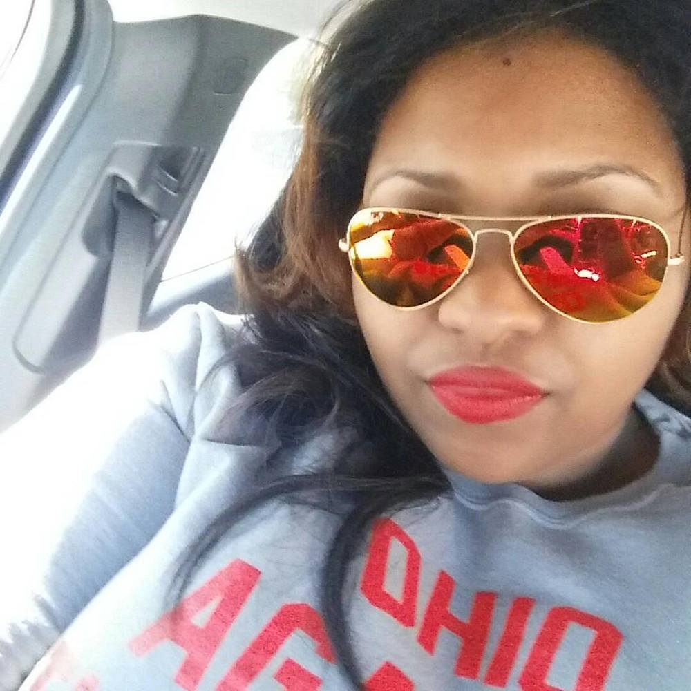 Meet your Posher, Janelle