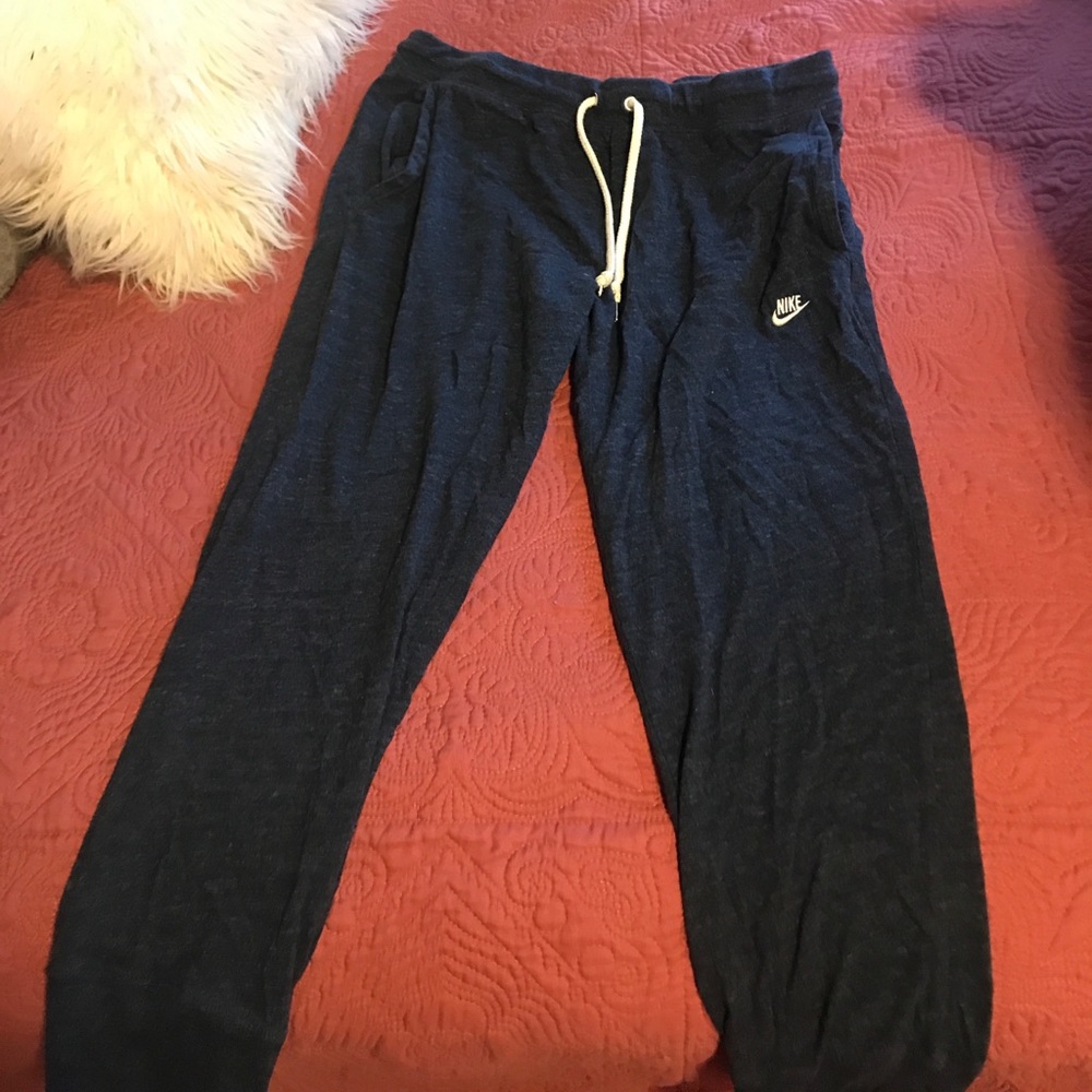 Nike Capri joggers