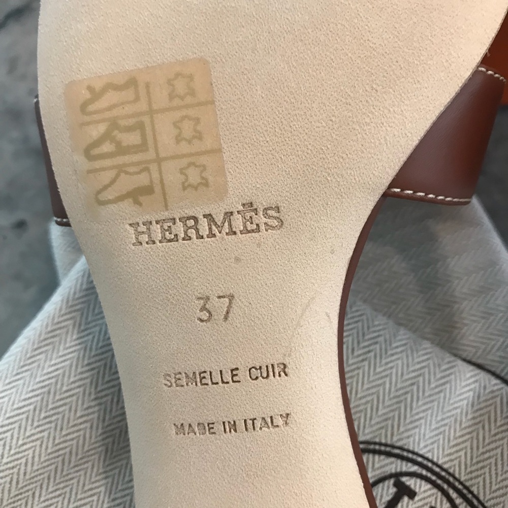 🚫SOLD🚫 NIB Hermes Oasis Sandal, SZ 37 - Picture 4 of 8