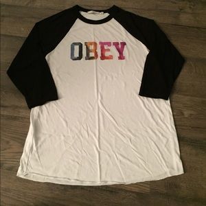 Obey top