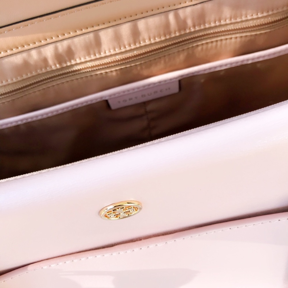 💖SOLD💖Tory Burch Parker Tote - Picture 6 of 8