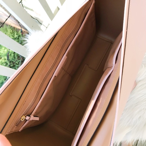 💖SOLD💖Tory Burch Parker Tote - Picture 5 of 8