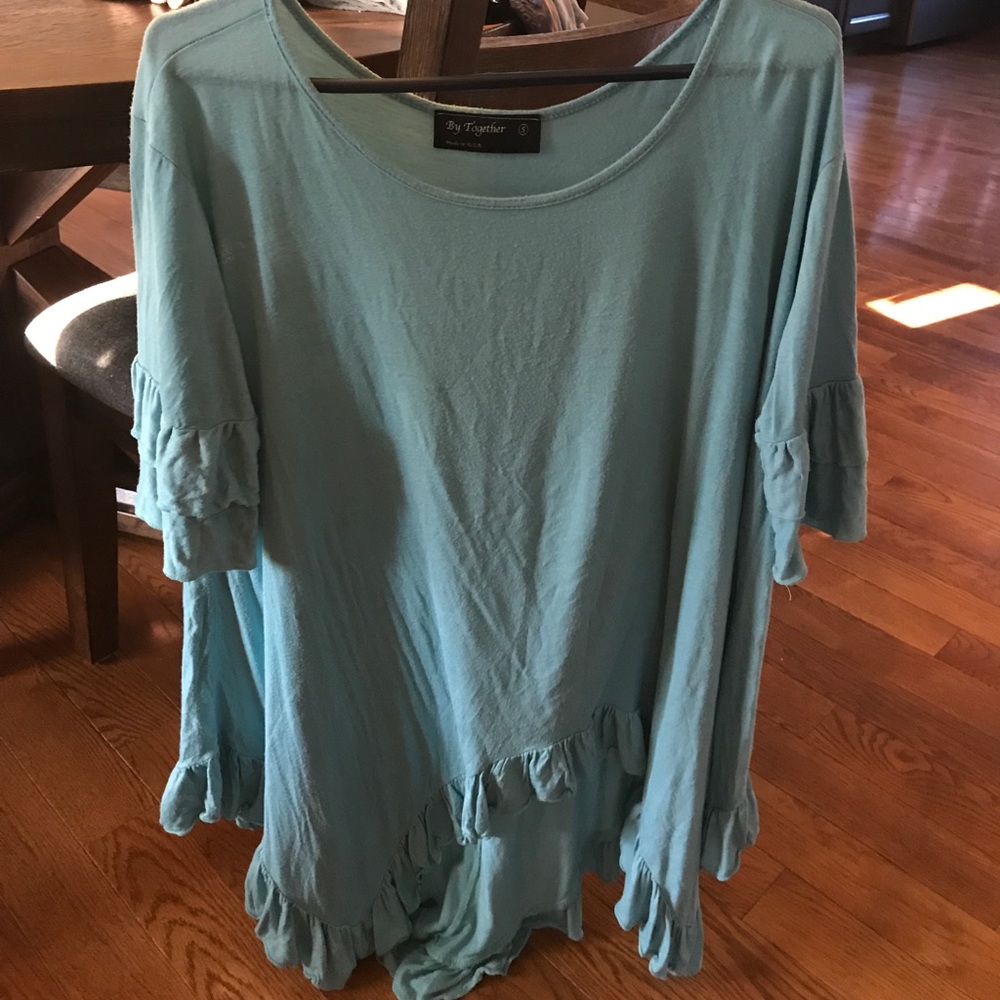 Long ruffle top