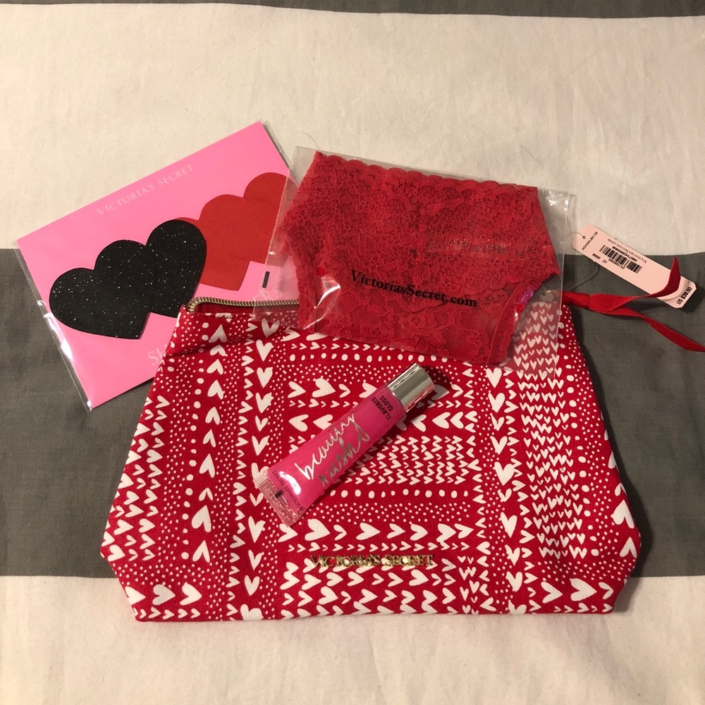 Victoria’s Secret sexy little things set, BNWT