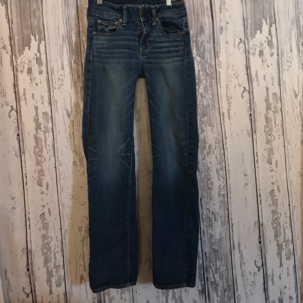 Straight super stretch jeans. American eagle