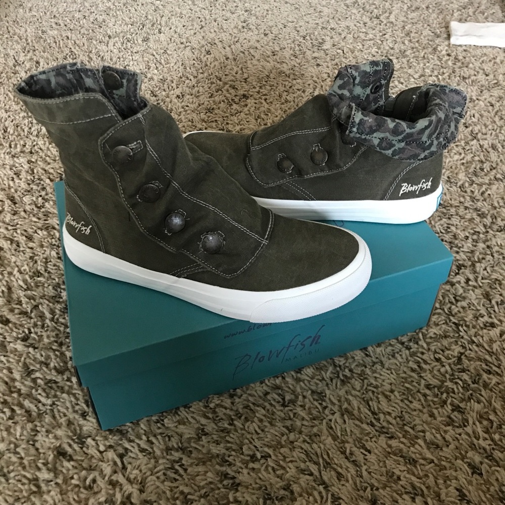 Blowfish high top