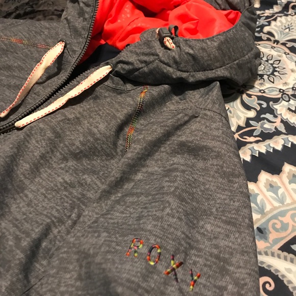 Roxy Jacket - Picture 2 of 8