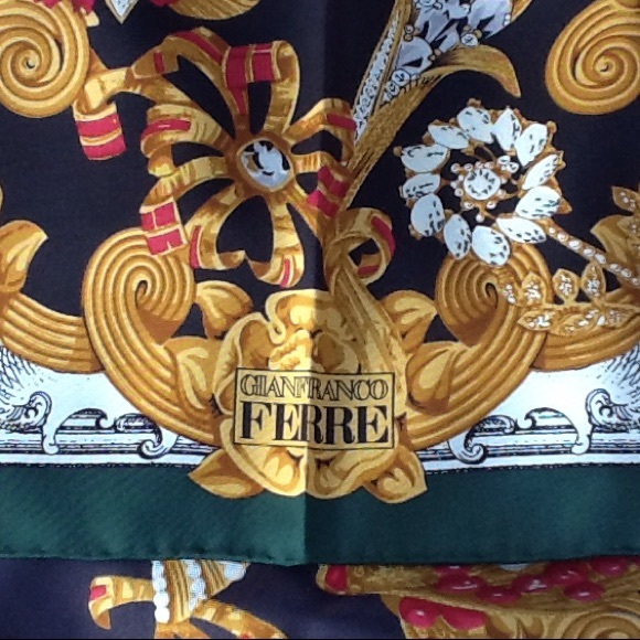 Gianfranco ferre scarf Clearance