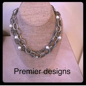 Premier designs silver & pearl fashion necklace