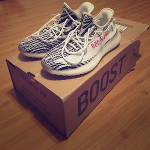 Yeezy Boost 350 V2 ‘Zebra’