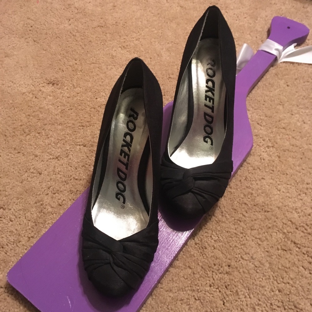 Black heels
