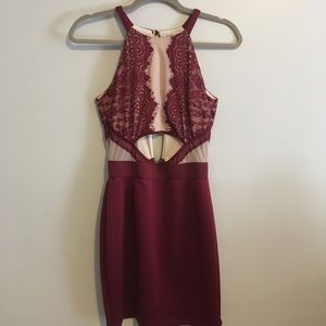 Maroon tight zip up dress with lace