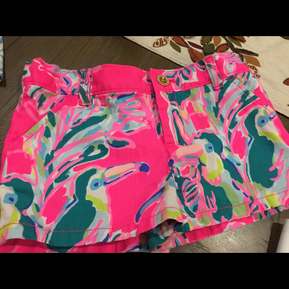 Like new girls Lily Pulitzer shorts